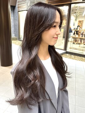 シティ(CITY) 顔まわりカット/流れる前髪/カーテンバング