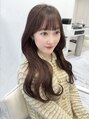 アイユー(ii+U) 透明感たっぷりのベージュカラーと盛れる前髪顔まわりカット