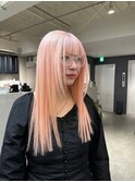 ピンクベージュ