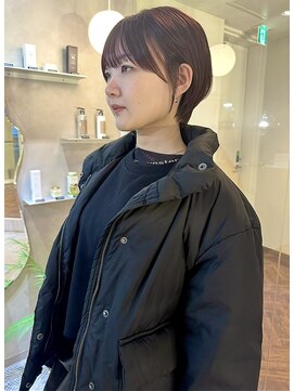 ジーナ 博多(Zina) レッドブラウン×丸みショート