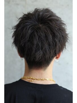 リップス 大宮(LIPPS) イーストフェザーショート