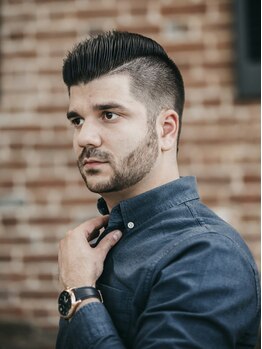 グラディ(GLADY)の写真/≪西新井駅徒歩5分≫ビジネスマンだけに提案できるフェードスタイルを完全オーダーメイドで