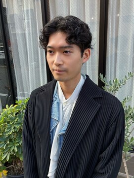 フォン(fon) センターパートパーマ