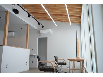 きいろとみどりとニワ(きいろとみどりとniwa)の写真/【HOT PEPPER Beauty AWARD 2025 BEST SALON 注目サロン選出】最適なスタイルをご提案！