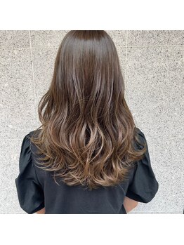 バブーバイビューティービースト 高知店(ba-boo by beauty:beast Academy)の写真/【学割U24★】黒髪卒業や初めてのカラーも大歓迎透明感あふれるトレンドへアをお得にGET