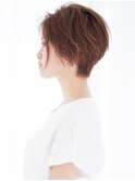 30代40代からの前髪長め前髪なし大人くびれ前下がりボブショート