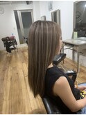 【303 HAIR AND TREATMENT】グレージュ×コントラストハイライト