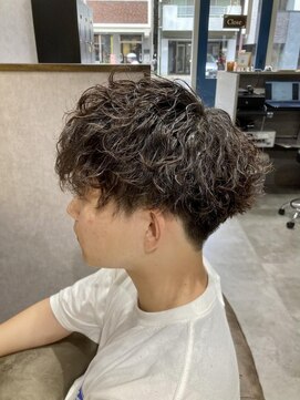 ティーリング(T ring) 波巻きパーマ