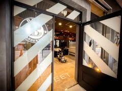 BEET BARBERSHOP 大阪駅前第3ビル店 【ビート バーバーショップ】