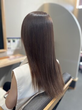 リタ(Rita) 髪質改善ヘアエステ・カットカラー