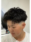 ストリート　ツーブロック　スキンフェード