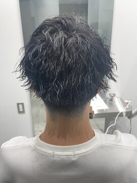 イリ(iLi) 【iLi×Hirai 】ツイストスパイラルパーマ