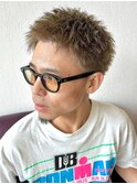 オリーブベージュ