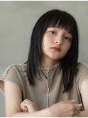 大人かわいい／20代30代／バングカット／ダークアッシュ