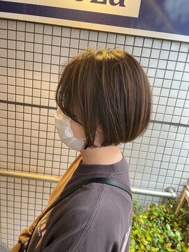 ルッツ カオラ(Ruttu KaoLa) 大人可愛いショート/ショートボブ　30代40代50代　志木