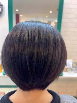 シーズンズ(SEASONS) ショートボブ