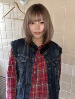 ジェスター(JESTER)&nbsp;〈atsuno〉シャギーミディアムとベージュカラー
