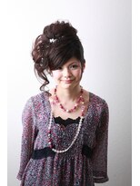 エスアンドエフ美容室 松富店(S&F) 毛先の軽さをみせたパーティー風