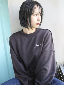 バース(BIRTH) 天神【BIRTH】くすみブルー×透けバング前下がりショート　3