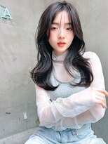 エイミー(Aimee)&nbsp;Aimee町田　ニュアンスヘア×ブルーブラック