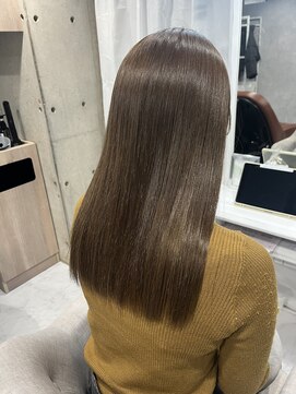 フィー 小倉店(fee) 髪質改善トリートメント/カラー/ツヤ感/セミロング