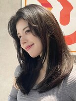 メゾンドイギー(MAISON de IGGY)&nbsp;ミディアム暗めカラー小顔黒髪◯