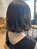 アピッシュ(apish 並木通り)&nbsp;パーマ4ヶ月後