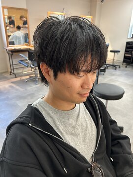 シーフ 千葉(Cyf) MEN’S HAIR/サーフカール/刈り上げセンターパート/佐久間玲於