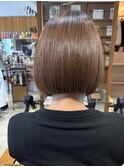 【20代30代40代】シルエットが綺麗なナチュラルボブ