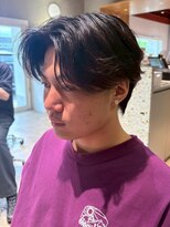 ナチュラル ヘアーデザイニング(Natural hair designing) センターパート/ニュアンスパーマ/毛流れマッシュ/メンズカット