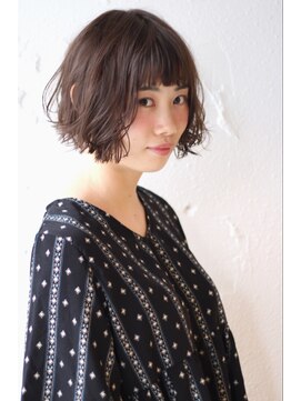 ティー(t .) ぱつんボブ