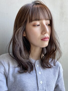 アイティーバイアルバム 藤沢店(IT by ALBUM) ウェーブ巻き_カーキグレージュマッシュショート_38209