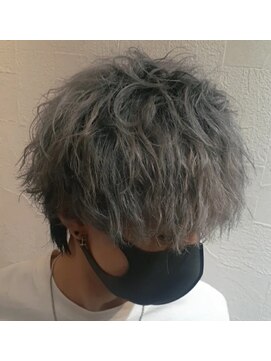 フラワー 六甲道(flower) 男性支持率NO.1  ツイスパ×ツートンシルバー