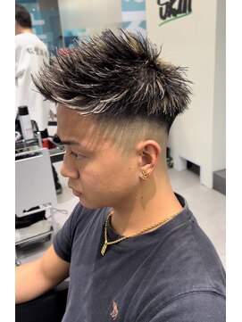 スキル 渋谷(SKILL) フェードカット/バリアート/刈り上げ/メンズショート/短髪