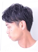 アップバングの爽やかメンズショート
