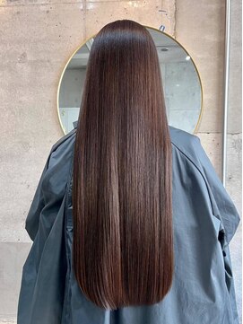 クー  戸越銀座(QOO) 美髪のススメ髪質改善切りっぱなしボブピンクブラウン