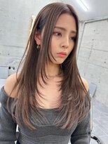 サイン 渋谷(SIGN)&nbsp;韓国ヘアーハッシュカットレイヤーカットグレージュブリーチ無し