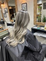 サニー 渋谷(SUNNY) nバレイヤージュ、ハイライト、レイヤーロング、グレーベージュ