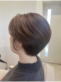 丸みを残した大人ハンサムショート