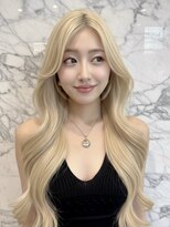 ロウル 渋谷(LOWRL)&nbsp;ハイトーン/似合わせカット/ブリーチ/渋谷