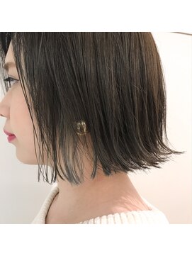 クララ サカエ(CLALA Sakae LA.DONNA group) 艶髪★アクセサリーカラー