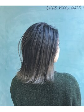 クラン(clan) 似合わせカット斜めバング