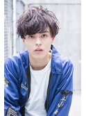 ビジネスマンに人気！　くせ毛風パーマ×フェザーマッシュ
