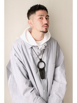 オムズ(OM's) OM's × フェードカットベリーショート