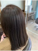シフォンベージュ