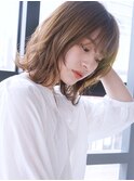 カジュアルボブ_くびれヘアビタミンカラーメルティカラー_28703