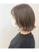 エキップクーラージュグラン&nbsp;切りっぱなし外はねミニボブ