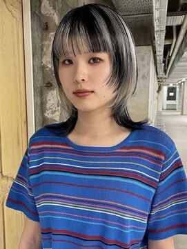 ロジ(loji) 繊細な質感のレイヤーカット