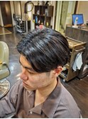 メンズセンターパート　HOMMEHAIR２ｎｄ江ヶ崎