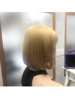 ミラーズバイフェイス(Miroirs by face) ブロンドBOB